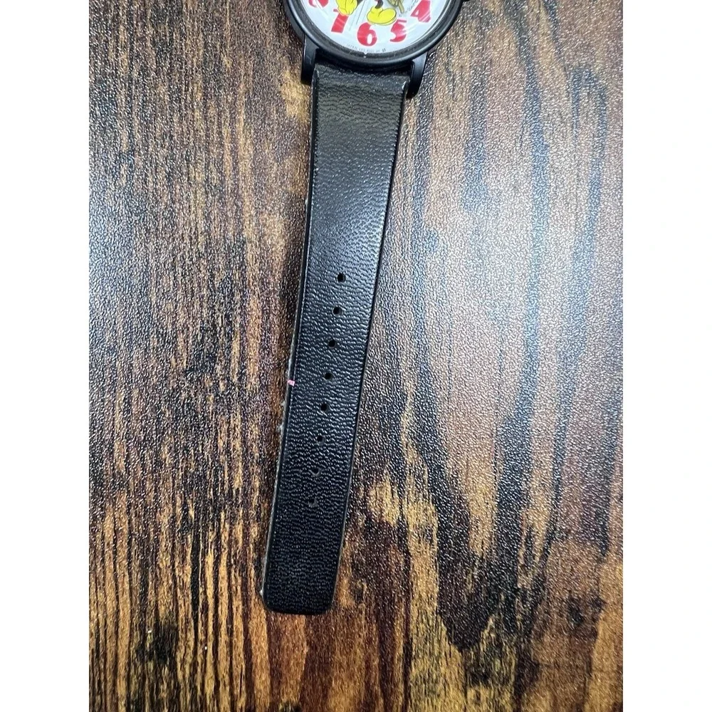 Vintage Lorus Quartz Mickey Mouse black wrist watch - Untested